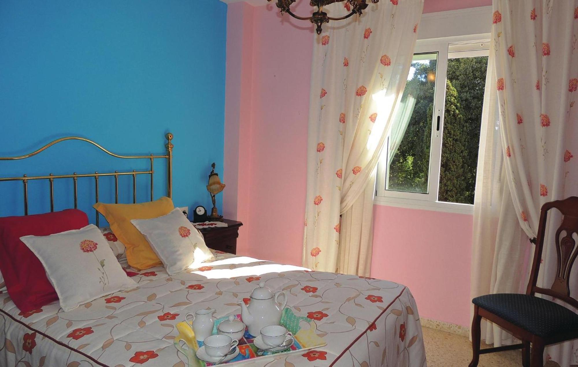 3 Bedroom Nice Apartment In Jerez De La Frontera Exteriör bild
